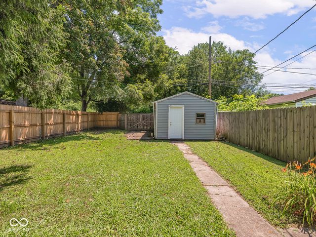 4053 Rookwood Avenue, Indianapolis, IN 46208