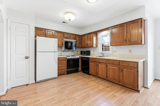 921 BOOM WAY, Annapolis, MD 21401