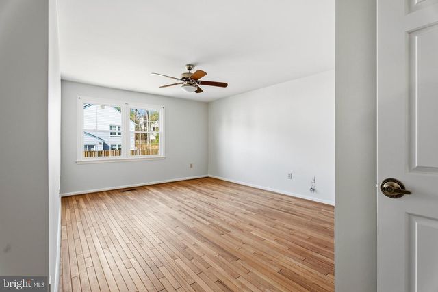 921 BOOM WAY, Annapolis, MD 21401