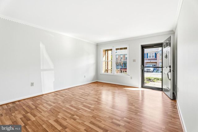 921 BOOM WAY, Annapolis, MD 21401