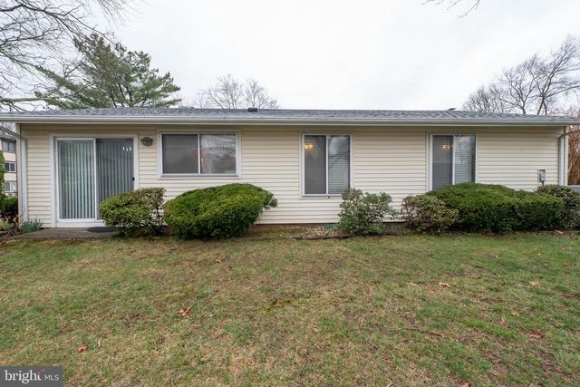 264-B CROSSE DR, Monroe Township, NJ 08831
