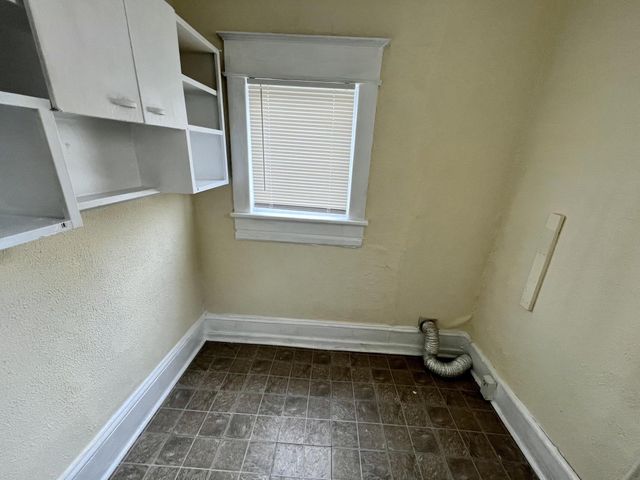 1202 Melrose AVE NW, Roanoke, VA 24017