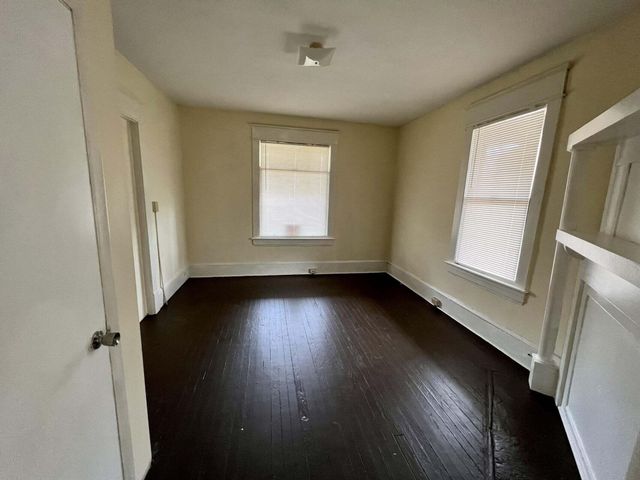 1202 Melrose AVE NW, Roanoke, VA 24017
