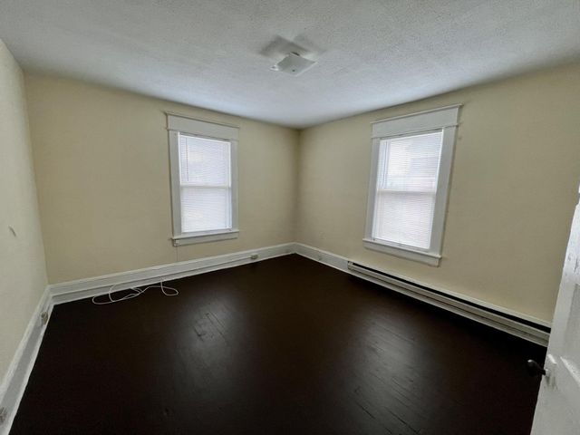 1202 Melrose AVE NW, Roanoke, VA 24017