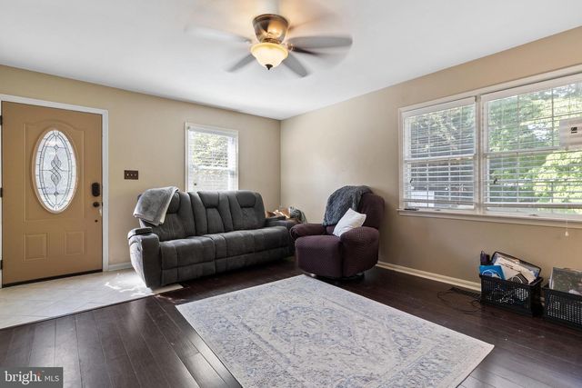 8623 PARK AVE, Bowie, MD 20720