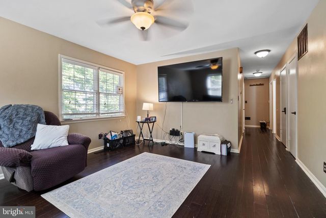 8623 PARK AVE, Bowie, MD 20720
