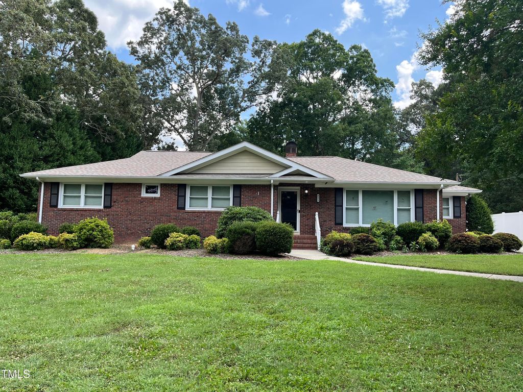 211 Hillcrest Drive, Oxford, NC 27565