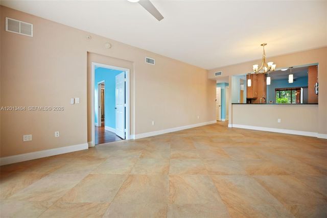 7765 Yardley Dr 115, Tamarac, FL 33321
