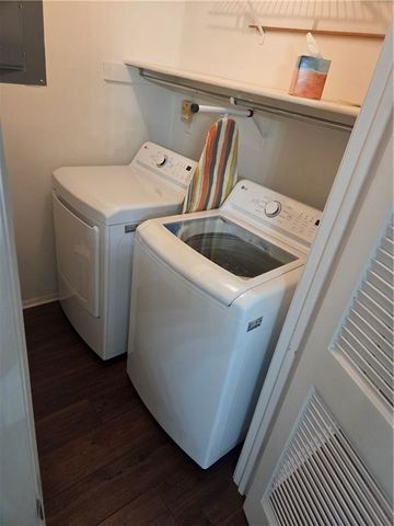 2105 Cumberland SE Court, Smyrna, GA 30080