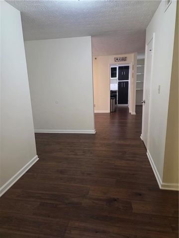 2105 Cumberland SE Court, Smyrna, GA 30080