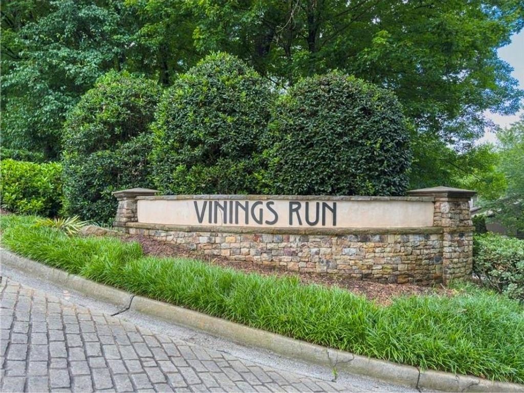 2105 Cumberland SE Court, Smyrna, GA 30080