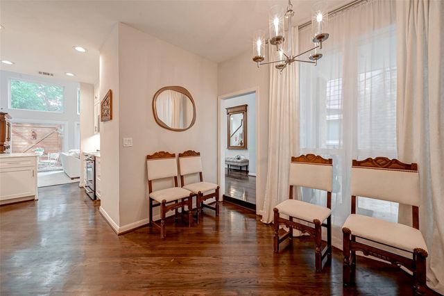 1547 Cortlandt Street, Houston, TX 77008