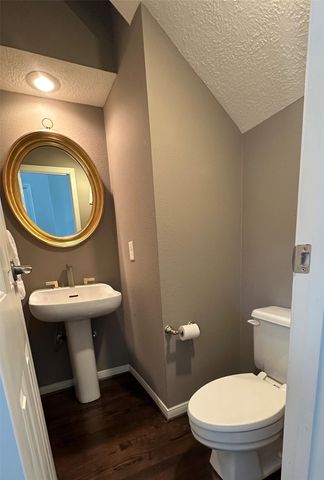 1547 Cortlandt Street, Houston, TX 77008