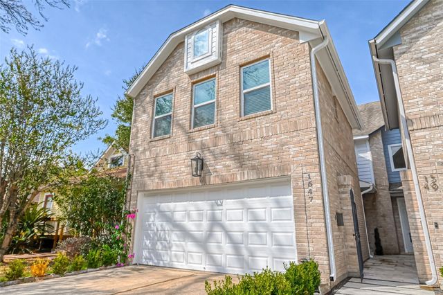 1547 Cortlandt Street, Houston, TX 77008