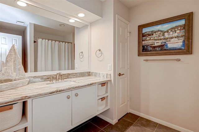 1547 Cortlandt Street, Houston, TX 77008