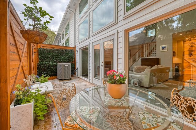 1547 Cortlandt Street, Houston, TX 77008