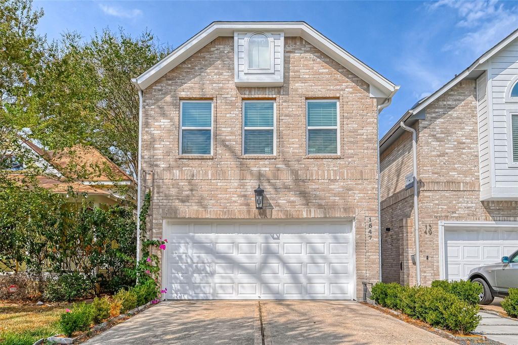 1547 Cortlandt Street, Houston, TX 77008