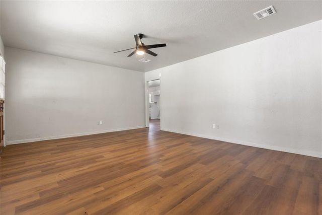 1421 SW 52nd Street, Oklahoma City, OK 73119