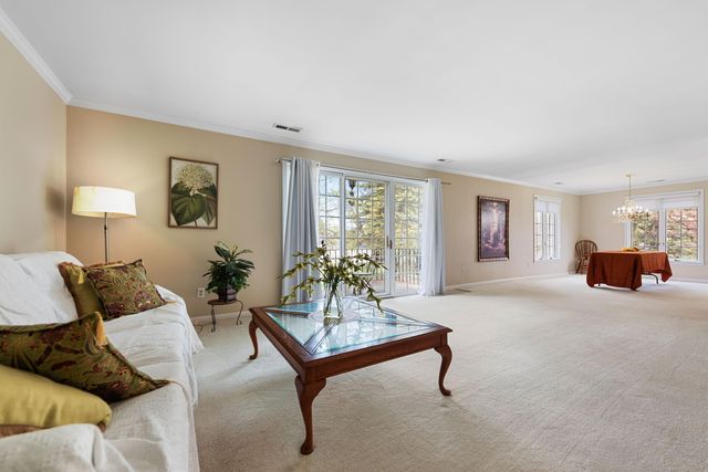 2300 Bordeaux Walk A2, Highland, IN 46322