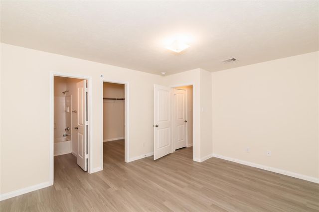 12613 Rio Nueces Lane, Rosharon, TX 77583