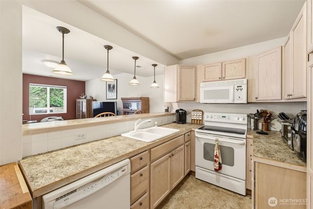 3921 S 344th Street, Auburn, WA 98001