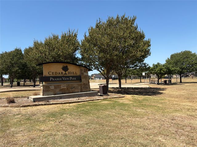 2487 Creekwood Drive, Cedar Hill, TX 75104