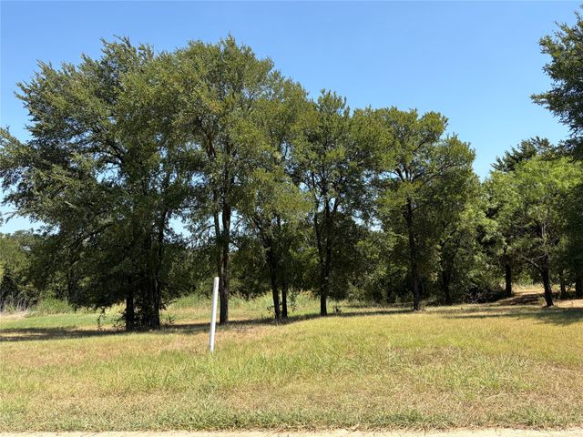 2487 Creekwood Drive, Cedar Hill, TX 75104