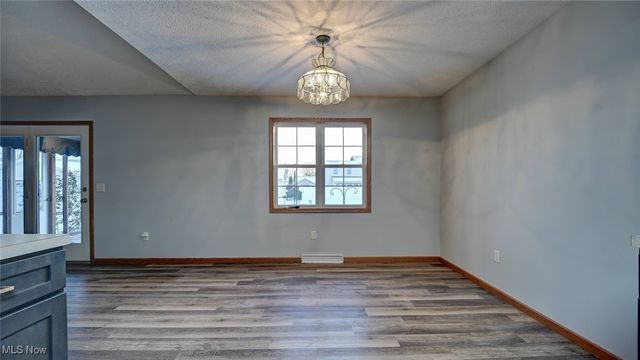 412 Taylor Drive SW, New Philadelphia, OH 44663