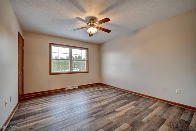 412 Taylor Drive SW, New Philadelphia, OH 44663