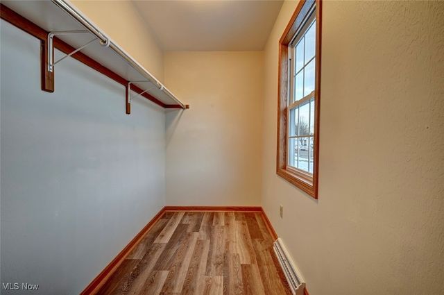 412 Taylor Drive SW, New Philadelphia, OH 44663