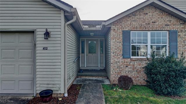 412 Taylor Drive SW, New Philadelphia, OH 44663