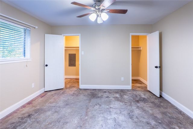 207 Southridge Road, Edgewood, TX 75117