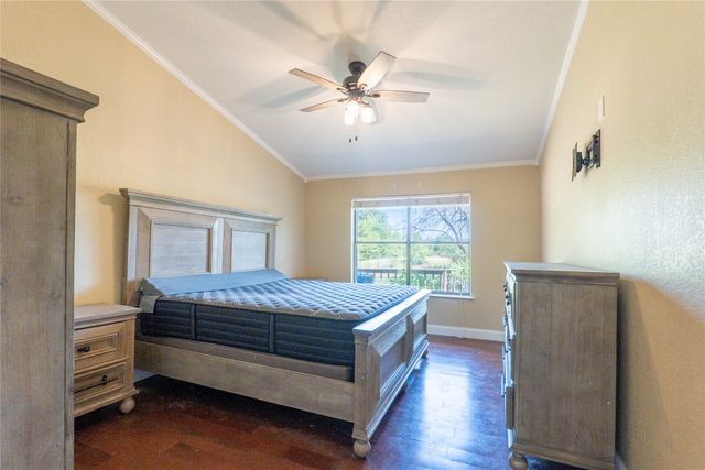 207 Southridge Road, Edgewood, TX 75117