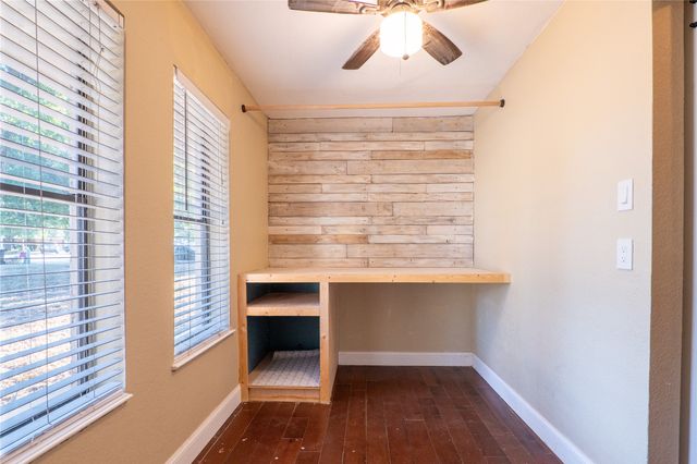 207 Southridge Road, Edgewood, TX 75117