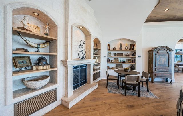 7800 9TH AVENUE S, St Petersburg, FL 33707