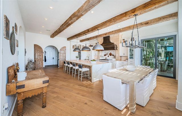 7800 9TH AVENUE S, St Petersburg, FL 33707