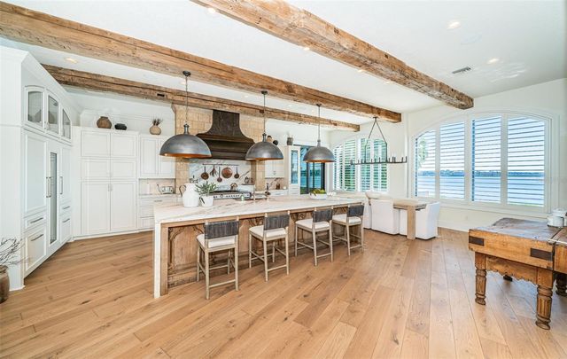 7800 9TH AVENUE S, St Petersburg, FL 33707