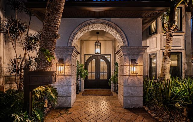 7800 9TH AVENUE S, St Petersburg, FL 33707