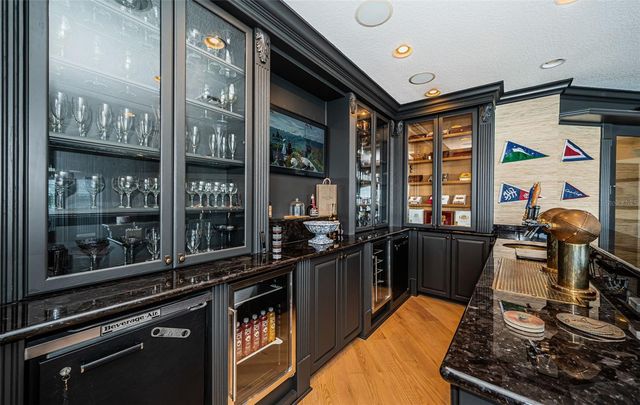 7800 9TH AVENUE S, St Petersburg, FL 33707