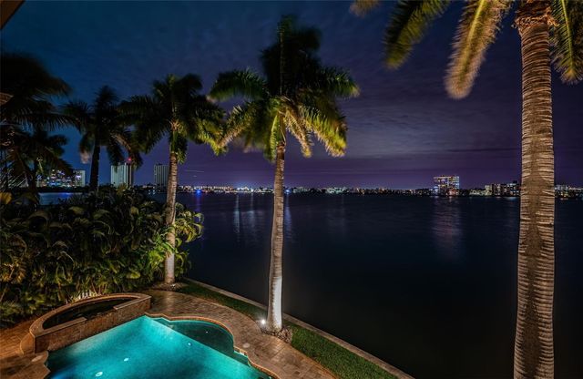 7800 9TH AVENUE S, St Petersburg, FL 33707