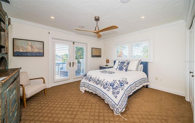 7800 9TH AVENUE S, St Petersburg, FL 33707