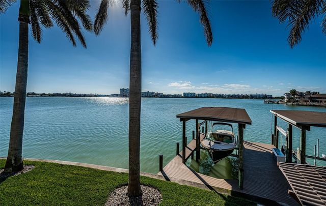 7800 9TH AVENUE S, St Petersburg, FL 33707