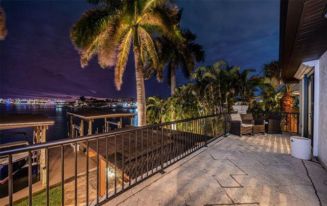 7800 9TH AVENUE S, St Petersburg, FL 33707