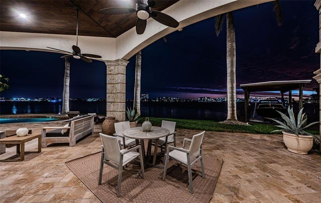 7800 9TH AVENUE S, St Petersburg, FL 33707