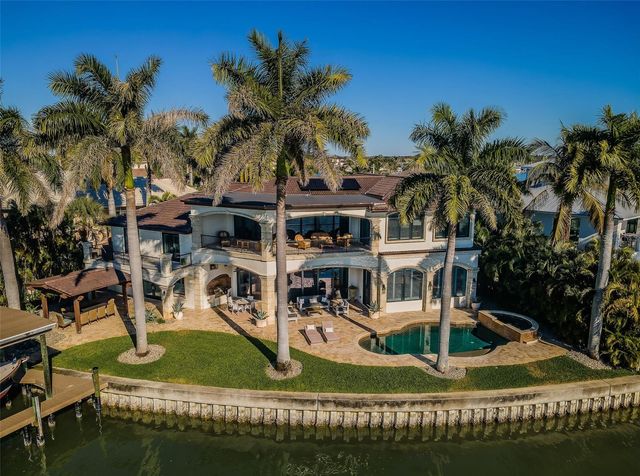 7800 9TH AVENUE S, St Petersburg, FL 33707