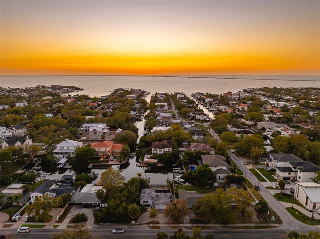 2107 S WEST SHORE BOULEVARD, Tampa, FL 33629