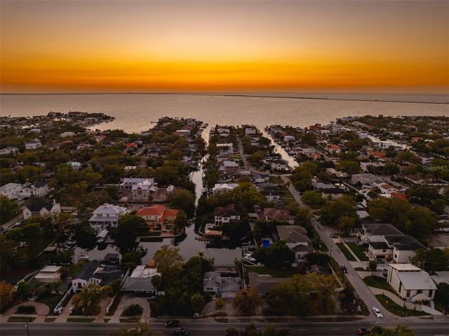 2107 S WEST SHORE BOULEVARD, Tampa, FL 33629