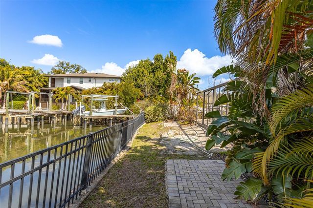 2107 S WEST SHORE BOULEVARD, Tampa, FL 33629