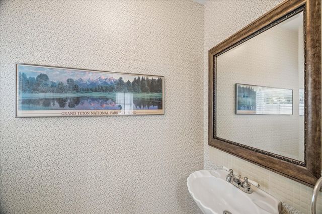 1415 Anvil Drive, Houston, TX 77090