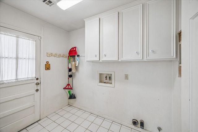 1415 Anvil Drive, Houston, TX 77090